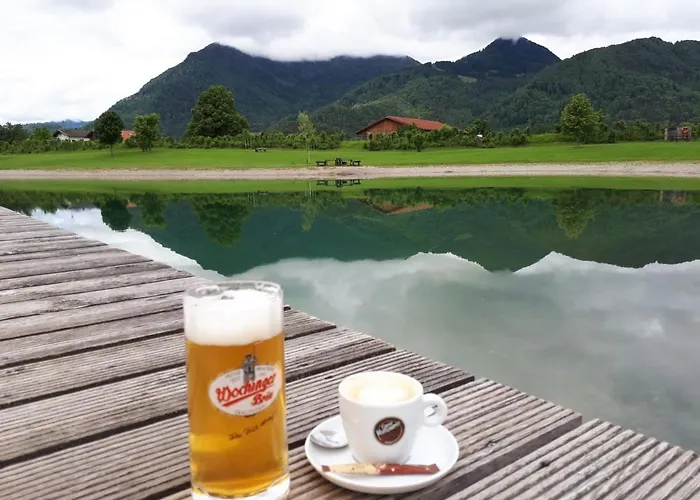 アパート Am Gaensbach グラッサウ